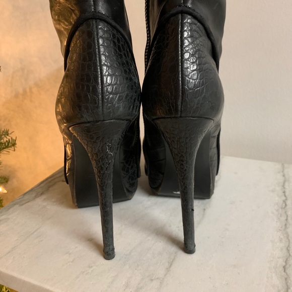 🚨Haider Ackermann Leather Stiletto Booties🚨 - Picture 3 of 6